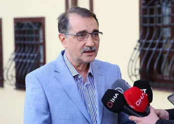 “Çok yakın bir zamanda petrolle ilgili büyük bir müjde verebiliriz”