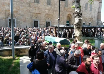 Bursaspor’un eski futbolcusu Ergin Parlar için cenaze töreni düzenlendi
