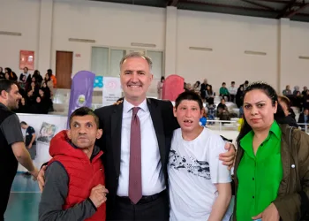 İnegöl engel tanımadı