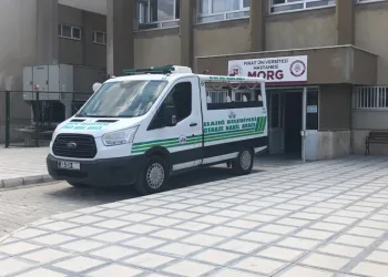 Patpat motoru devrildi: 1 ölü, 1 yaralı