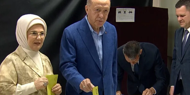 Cumhurbaşkanı Erdoğan oyunu Üsküdar’da kullandı