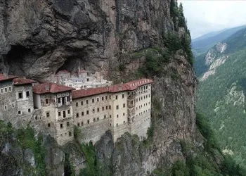 Sümela Manastırı’na rekor ziyaretçi