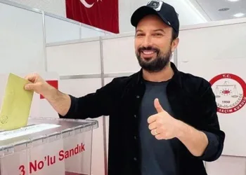Tarkan oyunu yurt dışında kullandı