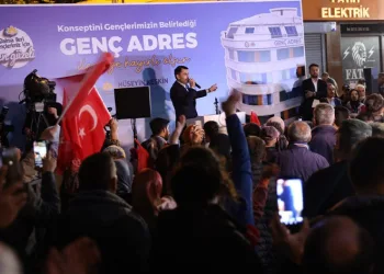 “Hep eser dedik ve eserin peşinden koştuk’’