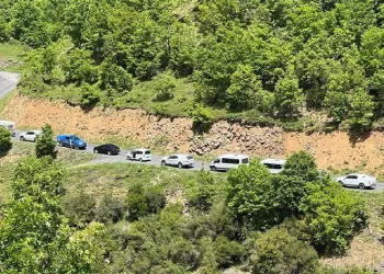 Kayıp diye ekiplerin seferber olduğu kişi evinden çıktı
