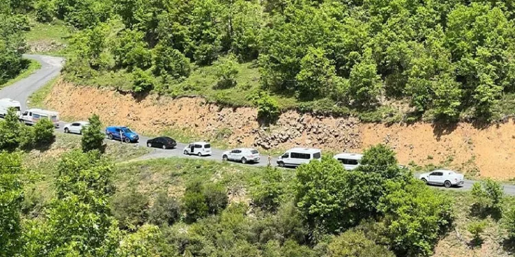 Kayıp diye ekiplerin seferber olduğu kişi evinden çıktı