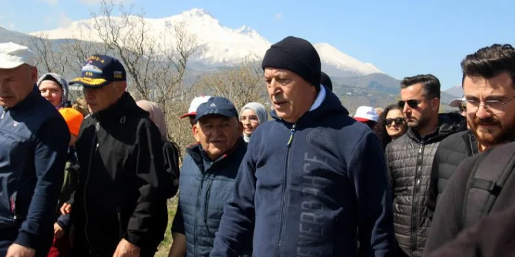 Terörle mücadelede kararlılık vurgusu