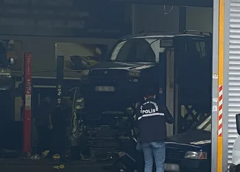 Oto tamircisinde silahlı saldırı