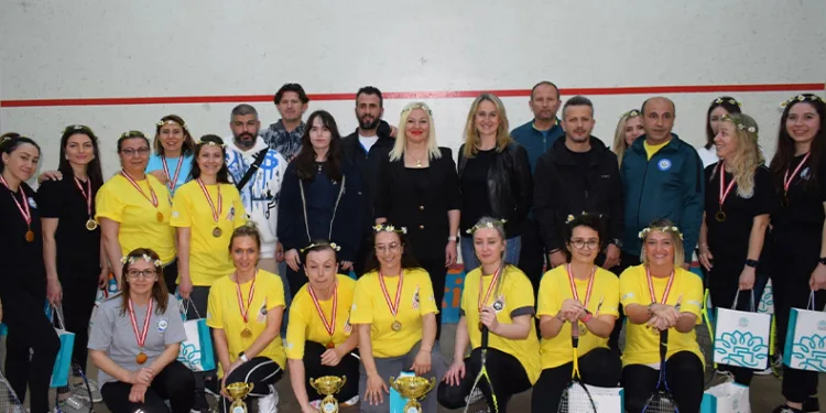 Anneler Squash Turnuvası’nda buluştu