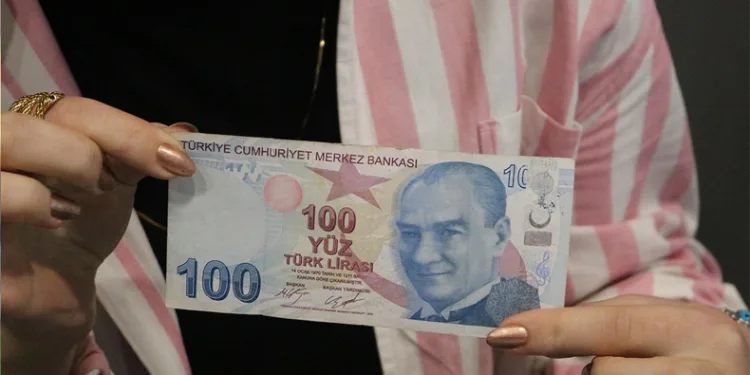 Hatalı basım 100 lirayı, 100 bin liradan satışa çıkardı
