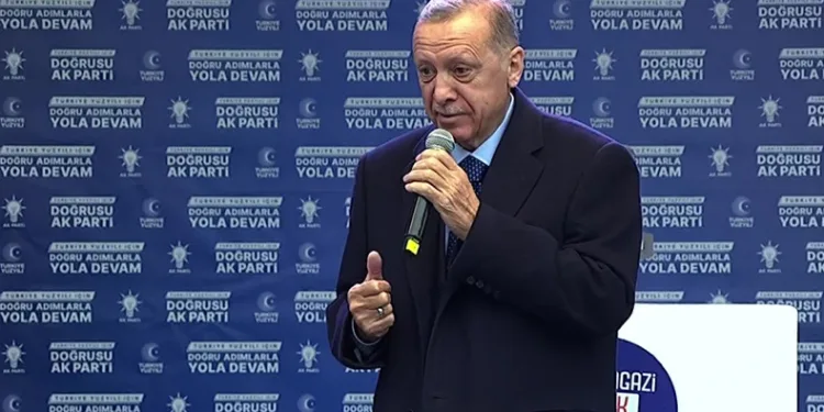 “Siyasetin bu kadar çirkinleşmesini kabul edemeyiz”