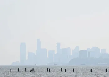 Dumanlar New York’u kapladı