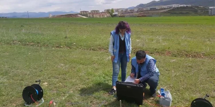Tunceli’de jeolojik ve jeofizik çalışmaları
