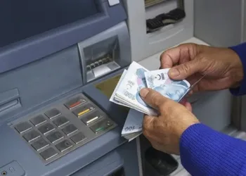 Kredi kartıyla nakit çekimine karar