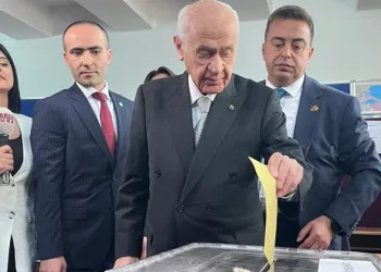 MHP Genel Başkanı Bahçeli oyunu kullandı