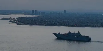 TCG Anadolu İzmir’den ayrıldı