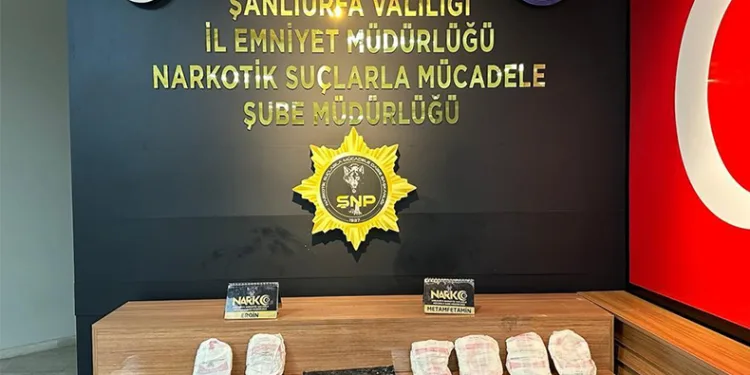 Belindeki korseden uyuşturucu çıktı