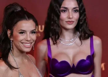 Hande Erçel Cannes’da