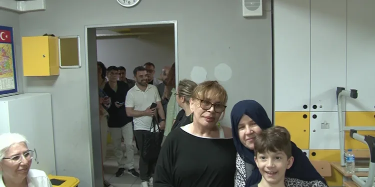 Sezen Aksu, Beykoz’da oyunu kullandı