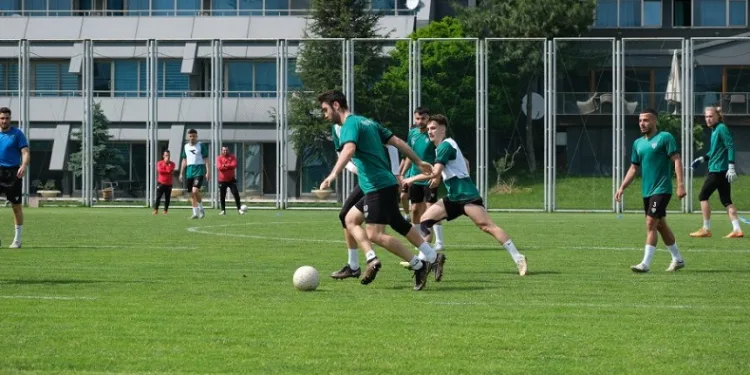 Bursaspor’da Nazilli BLD maçı hazırlıkları başladı
