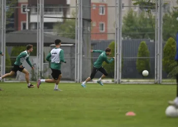 Bursaspor, Şanlıurfaspor maçı hazırlıklarını tamamladı