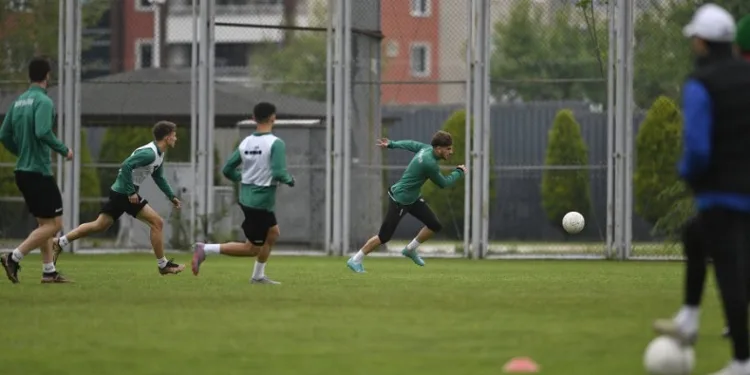 Bursaspor, Şanlıurfaspor maçı hazırlıklarını tamamladı