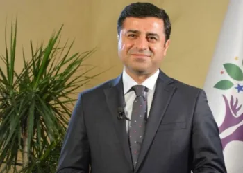 “Sakın kimse umutsuz olmasın”