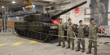 TCG Anadolu, içeriden görüntülendi