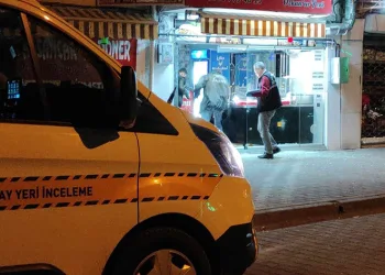 Dönerci dükkanı kurşunlandı