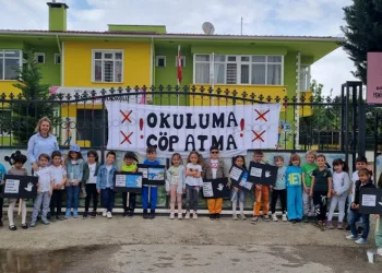 Miniklerden büyük mesaj