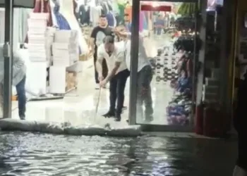 Yağmur ve dolu etkili oldu