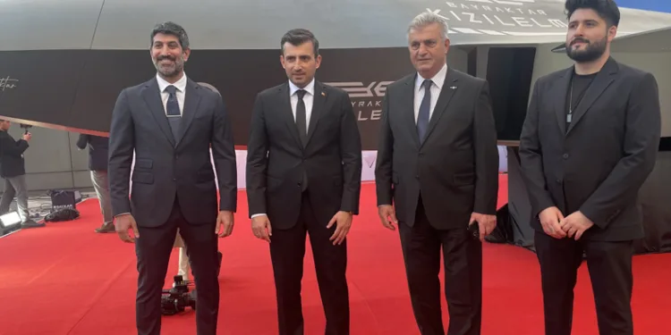 ‘Hedef Kızılelma’ belgeselinin galası