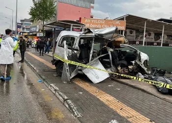 Bursa’da feci kaza, ölü ve yaralılar var