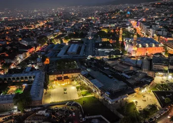 Bursa’ya hizmet sağanağı