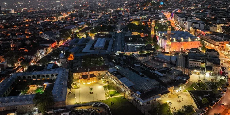 Bursa’ya hizmet sağanağı