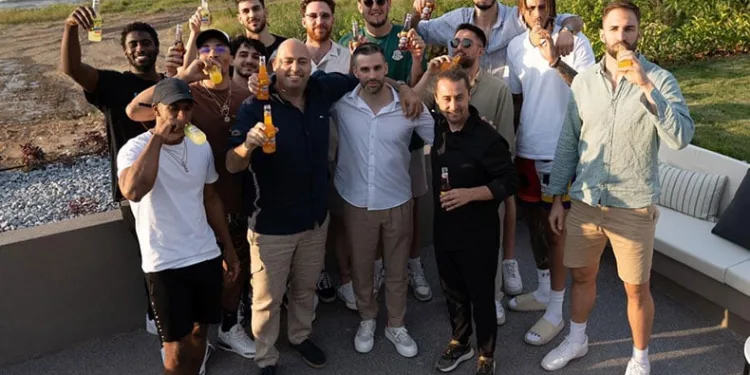 F.E. Bursaspor’dan sezon kapanış yemeği