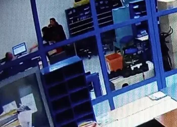 İşten çıkarılınca patronuna icra kumpası kurdu