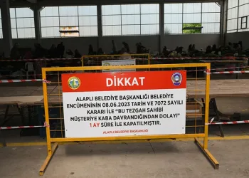 Kötü davranan pazarcının tezgahı kapatıldı
