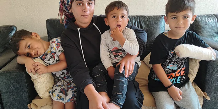 Ev sahibi evden çıkardı, ev ararken de dolandırıldı