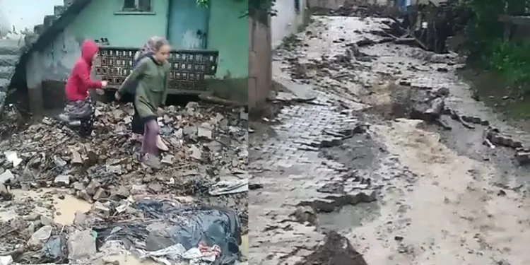 Sağanak su baskınlarına sebep oldu