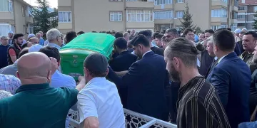Sürpriz yaptıkları öğretmenden acı haber