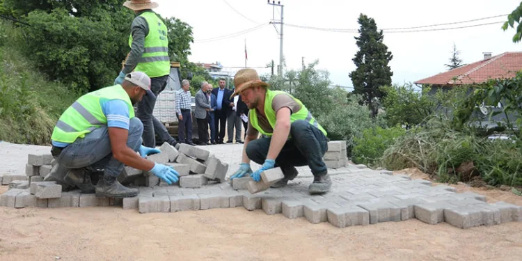 Kırsal mahalleler merkezin konforuna kavuşuyor