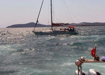 Göçmenler turist gibi kaçmaya çalıştı