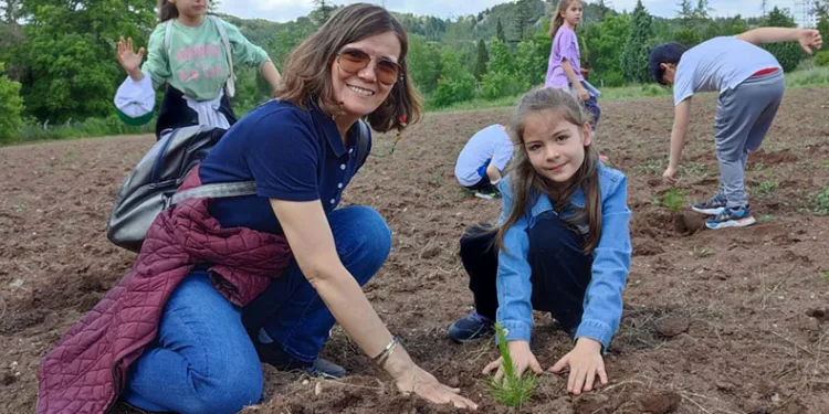 Öğrencilerden orman fidanlığına ziyaret