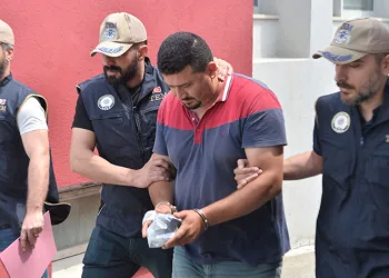 FETÖ’den hüküm giyen 4 şahıs tutuklandı
