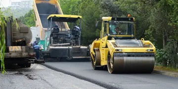 Gemlik Belediyesi’nden Küçük Sanayi’ye yol desteği