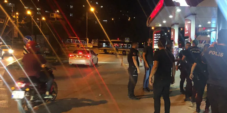 Bursa Gemlik’te silahlar konuştu
