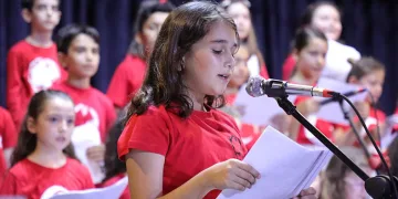 Bursa’da Çocuk Korosu izleyenleri büyüledi