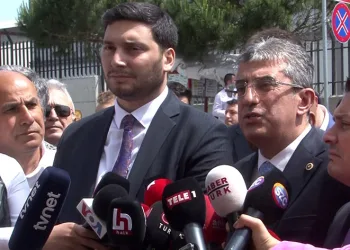 “Ekrem İmamoğlu’nu yargılamaya doyamadılar”