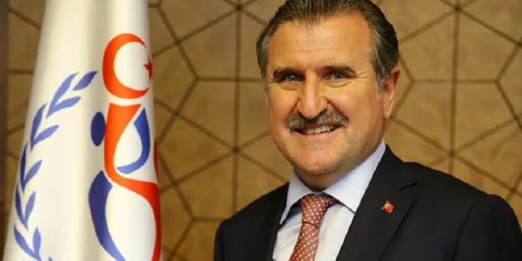 Spor Bakanı Osman Aşkın Bak’tan özel sporcular için tebrik mesajı